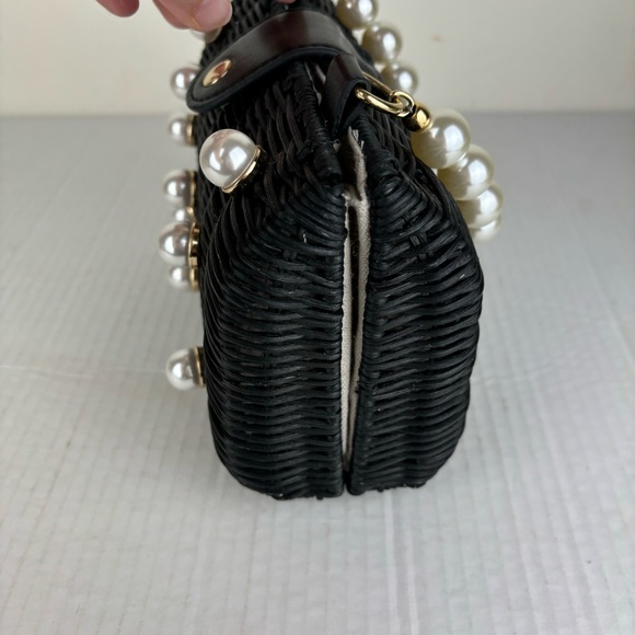 BTB Los Angeles Willow Imitation Pearl Bag - Picture 7 of 16